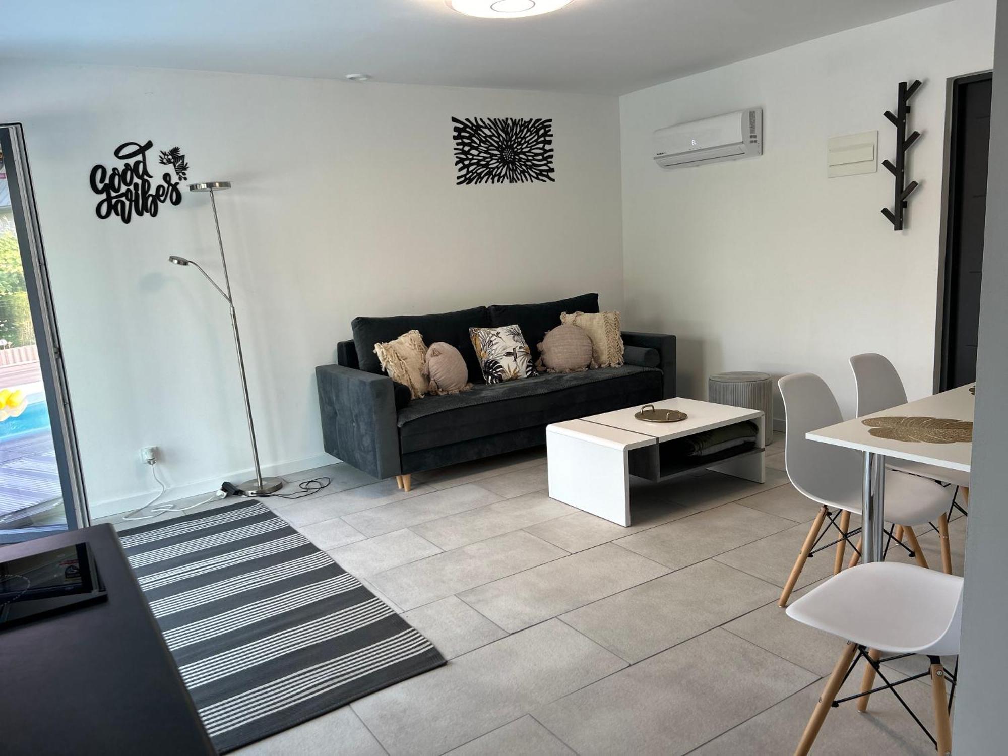 Koniec Swiata Stare Sady Apartment Mikołajki Екстериор снимка